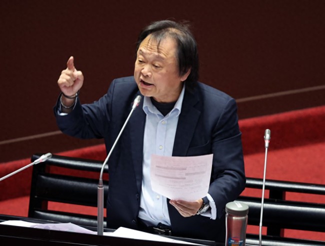 绿营内部倒戈 柯建铭喊相煎何太急